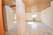 Münster (Landkreis Darmstadt-Dieburg) DIETZ: Einzugsbereite und renovierte 3-Zimmerwohnung in Münster zu vermieten! Wohnung mieten