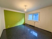 Leidersbach DIETZ: Bezugsfertige 2-Zimmer-Wohnung mit Einbauküche in ruhiger Lage von Leidersbach! Wohnung mieten