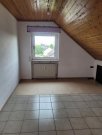 Trebur Großzügige 2-Zimmer-Wohnung im Dachgeschoss in ruhiger Lage (Haustiere nicht erlaubt) Wohnung mieten
