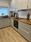 Hünstetten Moderne 3-Zimmer-Dachgeschosswohnung mit Einbauküche + Garage in Kernlage von Görsroth! Wohnung mieten