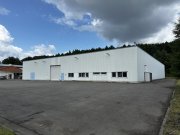 St. Ingbert Sehr solide Industriehalle in gutem Zustand mit großer, befestigter Außenfläche Gewerbe mieten