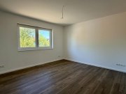 Kirchheimbolanden EUPORA® Immobilien: Frisch sanierte Wohnung mit Garten in Kirchheimbolanden. Wohnung mieten