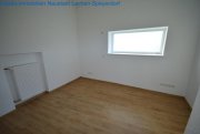Neustadt an der Weinstraße Eine wunderschoene Altbauwohnung in zentraler Stadtlage. Wohnung mieten