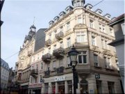 Baden-Baden Schnäppchen! Große 2 Zimmer Altbau Whg EBK auf 55qm Fussgängerzone Wohnung mieten