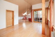 Niedereschach Wunderschöne Dachwohnung mit zwei Dachterrassen & Garage in Niedereschach Wohnung mieten