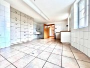 Singen (Hohentwiel) Praxis Ortsrand Singen mit 6 Räumen, 2 Eingängen & 8 Stellplätzen – Gewerberäume Gewerbe mieten