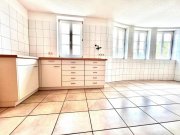 Singen (Hohentwiel) Praxis Ortsrand Singen mit 6 Räumen, 2 Eingängen & 8 Stellplätzen – Gewerberäume Gewerbe mieten