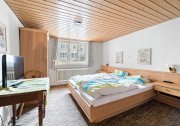 Mühlheim an der Donau -provisionsfrei- Ihr Erfolgsrezept: Charmante Gaststätte mit 5 Gästezimmer als attraktive Einnahmequelle Gewerbe mieten