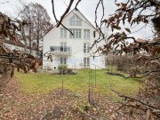 München 270 qm eigener Garten / 2 Terrassen / 2 Zimmerwhg / EBK / Duplex TG unten Wohnung mieten