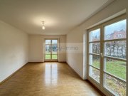 München Besichtigung 12.1. - 270 qm eigener Garten / 2 Terrassen / 2 Zimmerwhg / EBK / Duplex TG unten Wohnung mieten
