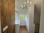 Neusäß Traumhaft exklusive 3 ZKB Dachgeschoss Wohnung mit Balkon in Neusäß - unmittelbar zur Uni-Klinik Augsburg Wohnung mieten