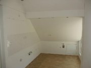 Nürnberg N-St. Peter: 4-Zi-Dachterrassen-Whg. (4. OG oh. Lift), neu saniert, Parkett, Eckwanne, Dusche Wohnung mieten