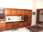 Nürnberg N-St.Peter: 5-Zi-Whg. (EG) in repräsentativer Villa, Parkett, EBK, Gartennutzung, Stellplatz Wohnung mieten