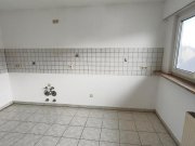 Erlangen 3 Zi. Wohnung (Nr. 6) im DG (2. OG) mit Balkon und Garage Wohnung mieten