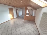 Weisendorf 3 Zi. DG Wohnung mit Küche, Gartenmitbenutzung und Stellplatz Wohnung mieten