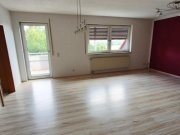 Adelsdorf (Landkreis Erlangen-Höchstadt) Ortsrandlage -3 Zi. Wohnung im EG mit Garage, Keller und Garten (auf Wunsch) Wohnung mieten