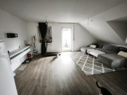 Uehlfeld moderne 3 Zi. DG (2. OG) Wohnung mit Balkon und KFZ-Stellplatz Wohnung mieten
