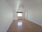Hof 52173 - Helle Dachgeschoßwohnung mit Einbauküche Wohnung mieten
