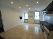 Hof H-53156 - Wohnung mit toller Dachterrasse im Stadtzentrum Wohnung mieten