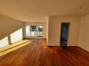 Hof H-52162 - 2-Zimmer-Wohnung mit Balkon am Vogelherd Wohnung mieten