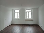 Rehau H-54083.2 - TOP-Angebot! Grundsanierte Wohnung, 4 Zimmer und Dachterrasse Wohnung mieten