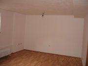 Waldbüttelbrunn Schöne helle und neu renovierte 1 Zi-Whg, in WÜ-Waldbüttelbronn - auch als Büro nutzbar Wohnung mieten