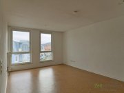 Meiningen (12536_10) MGN: ruhig gelegene kleine 2-Zimmer-Dachgeschosswohnung in der Heimstraße, EBK möglich Wohnung mieten