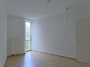 Meiningen (12536_98) MGN: kleine 2-Zimmer-Wohnung mit Laminatböden zum ruhigen Innenhof, EBK und Hausmeisterdienste inkl. Wohnung mieten