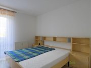 Meiningen (12537_24) MGN: ruhige 2-Raum-Wohnung mit Aufzug und Balkon zum Innenhof, bodentiefe Dusche, EBK und Möbel mgl. Wohnung mieten