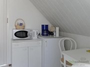 Erfurt (EF0136_M) Erfurt: Hochheim, kleine 2-Zimmer-Mansardenwohnung in ruhigem Wohnhaus mit Garten, nahe zur EGA, WLAN inkl. Wohnung