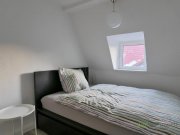 Erfurt (EF1230_M) Erfurt: Hochheim, kleine möblierte Dachgeschosswohnung mit schönem Ausblick über Erfurt Wohnung mieten