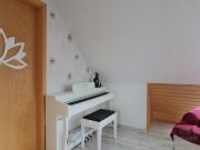 Gerstungen (EF1326_M) Eisenach: Gerstungen, geschmackvoll möblierte Wohnung mit Balkon und weißem E-Piano Wohnung mieten