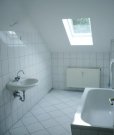 Gotha Oben wohnen. Zentral leben. Dachgeschosswohnung in Gotha. Wohnung mieten