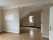 Gotha Oben wohnen. Zentral leben. Dachgeschosswohnung in Gotha. Wohnung mieten